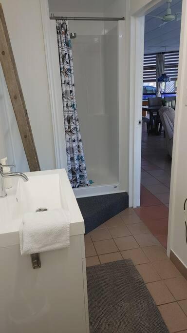 شقة Loft Avec Vue A 180 Degre Louiseville المظهر الخارجي الصورة